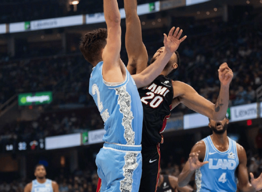 雄鹿爆冷负于热火 雄鹿爆冷负于热火