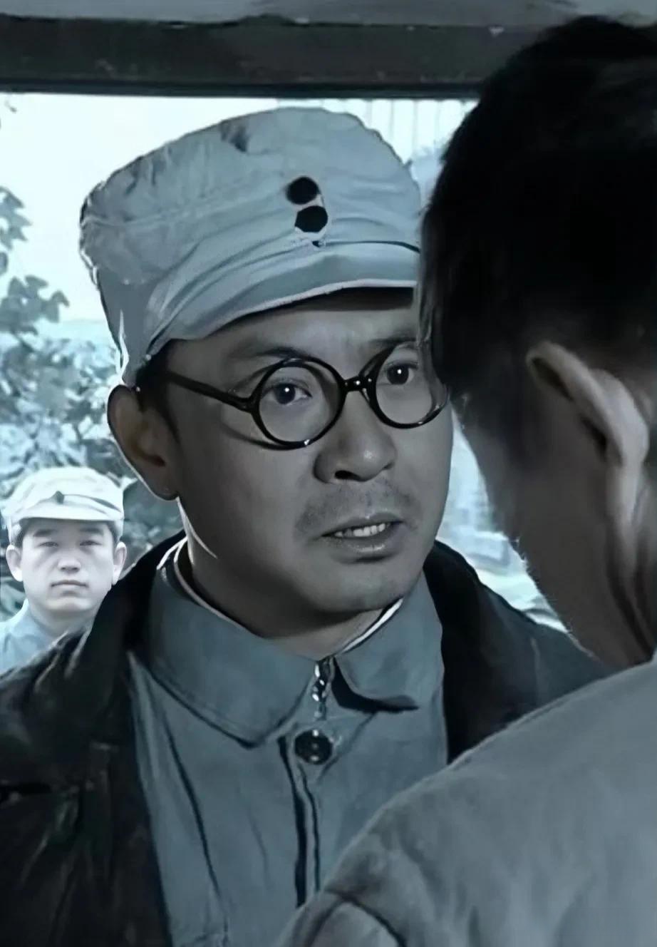 AG视讯官方-EG力克BRO，CoreJJ关键团战开团秒人激烈交锋半决赛，留下经典瞬间