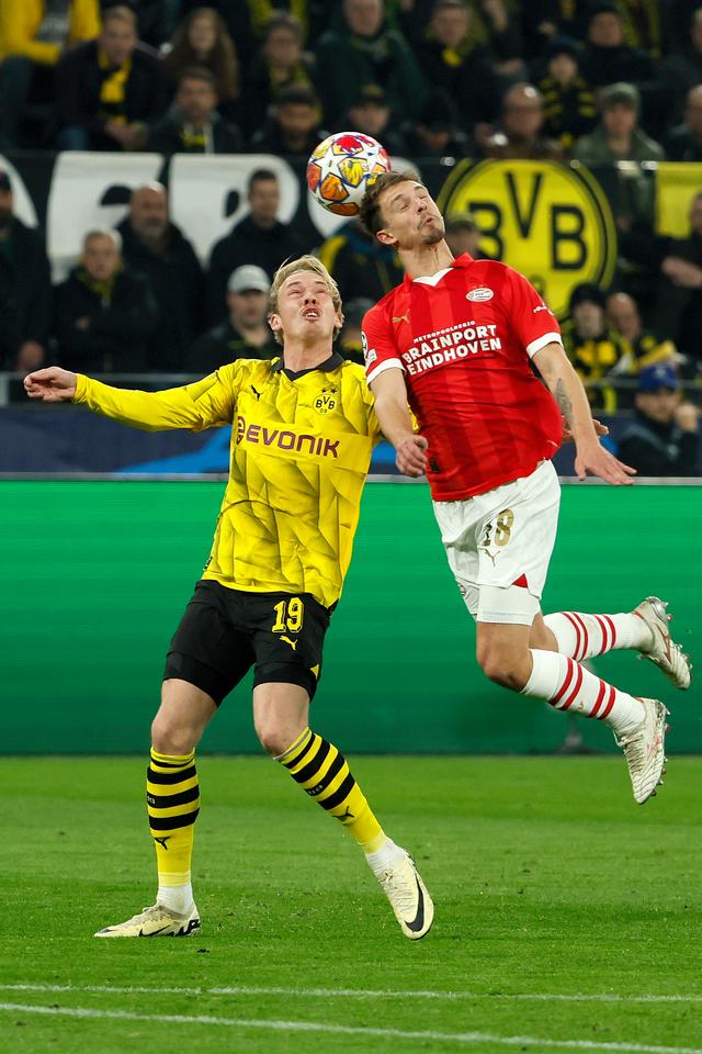 AG视讯-多特蒙德战胜对手取得联赛胜利