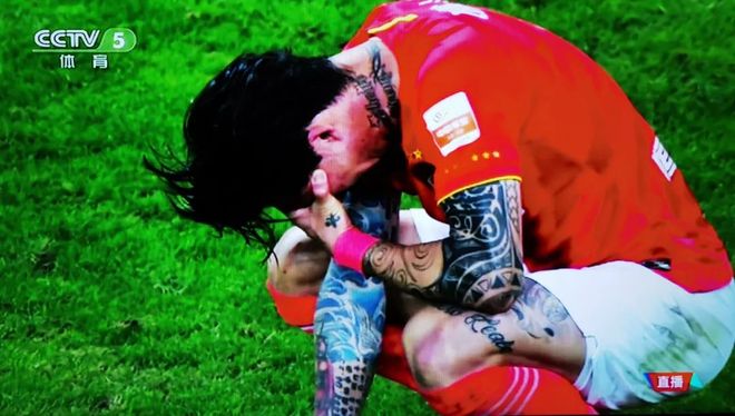 苏宁主场不敌卫冕冠军,扳平即时比分 苏宁主场不敌卫冕冠军,扳平即时比分