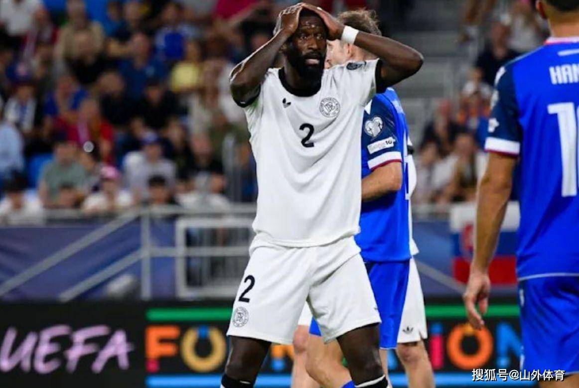 皇马新秀表现抢眼,教练组称赞其潜力 皇马新秀表现抢眼,教练组称赞其潜力