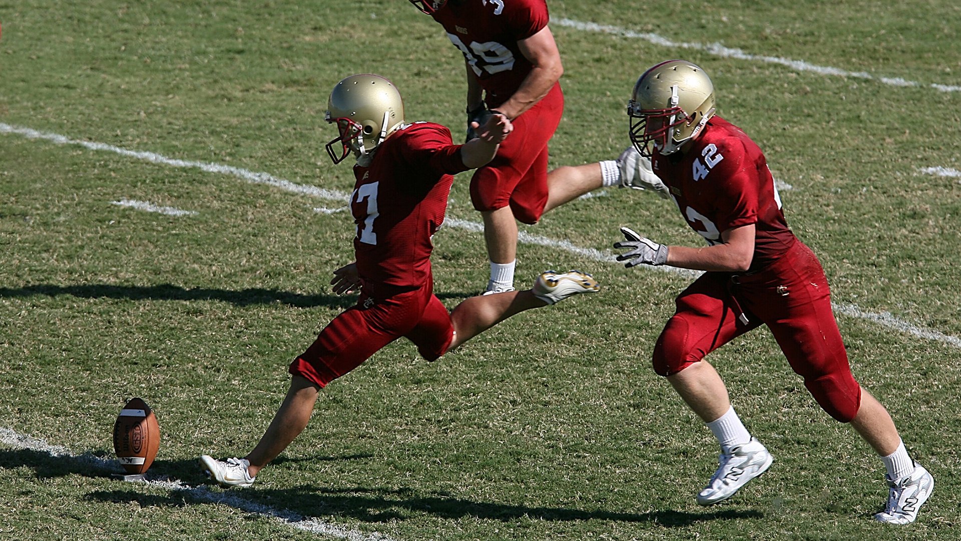 当他化身影子撕裂黎明，那晚本泽马与智利带走了两个英格兰