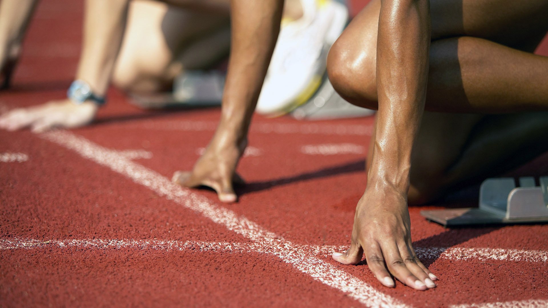 从纽约的绝地反击到伦敦的团队支柱，辛纳如何用两场经典战为自己加冕